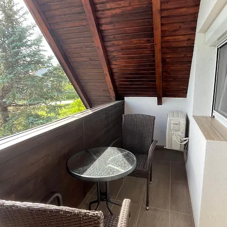 Pitypang Apartmanhaz * Zánka